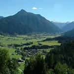 Apartamento In Near Slopes Flachau
